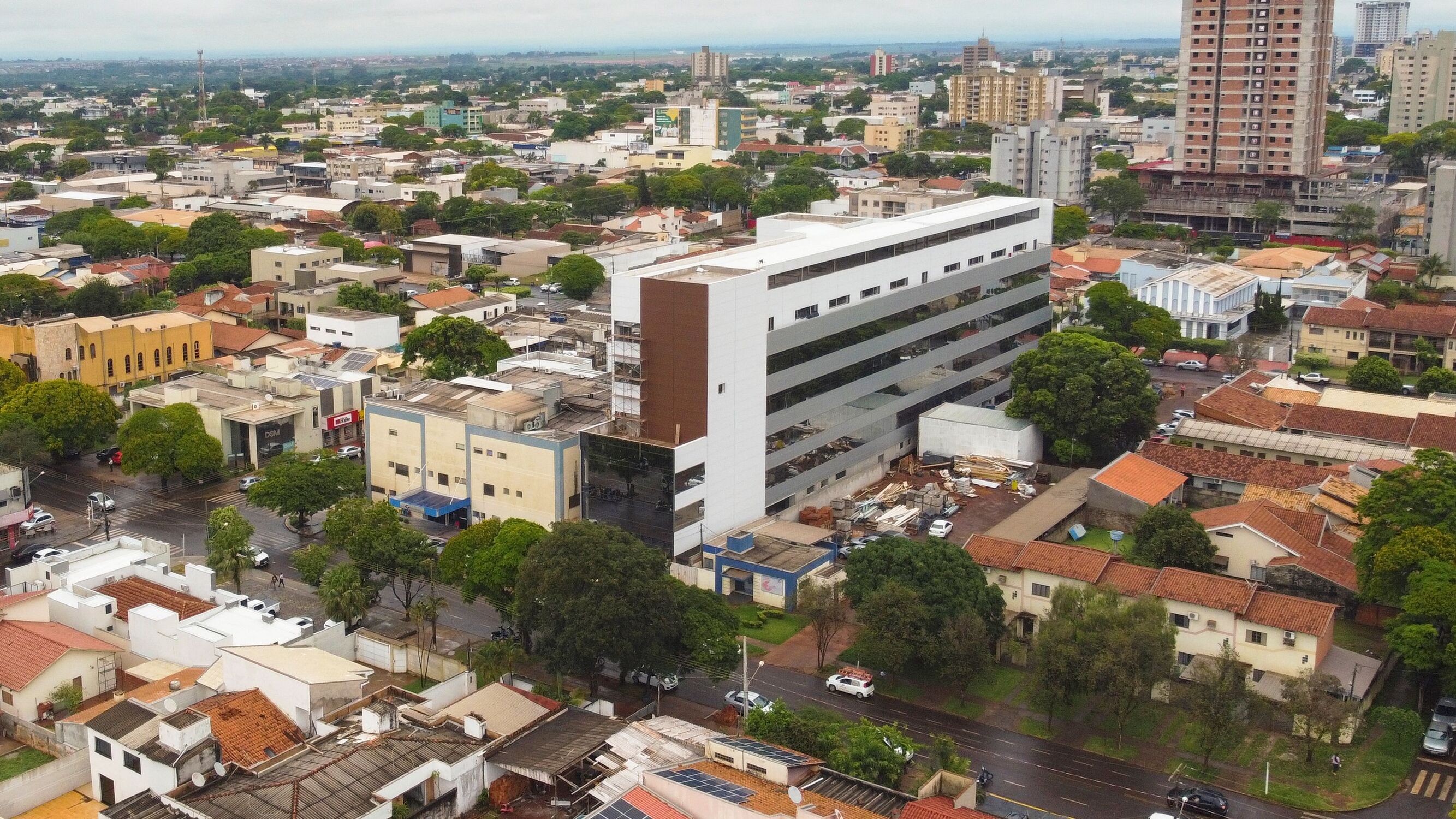 O novo Hospital Cassems de Dourados com 157 leitos, a unidade representa um importante avanço na assistência à saúde em Mato Grosso do Sul.