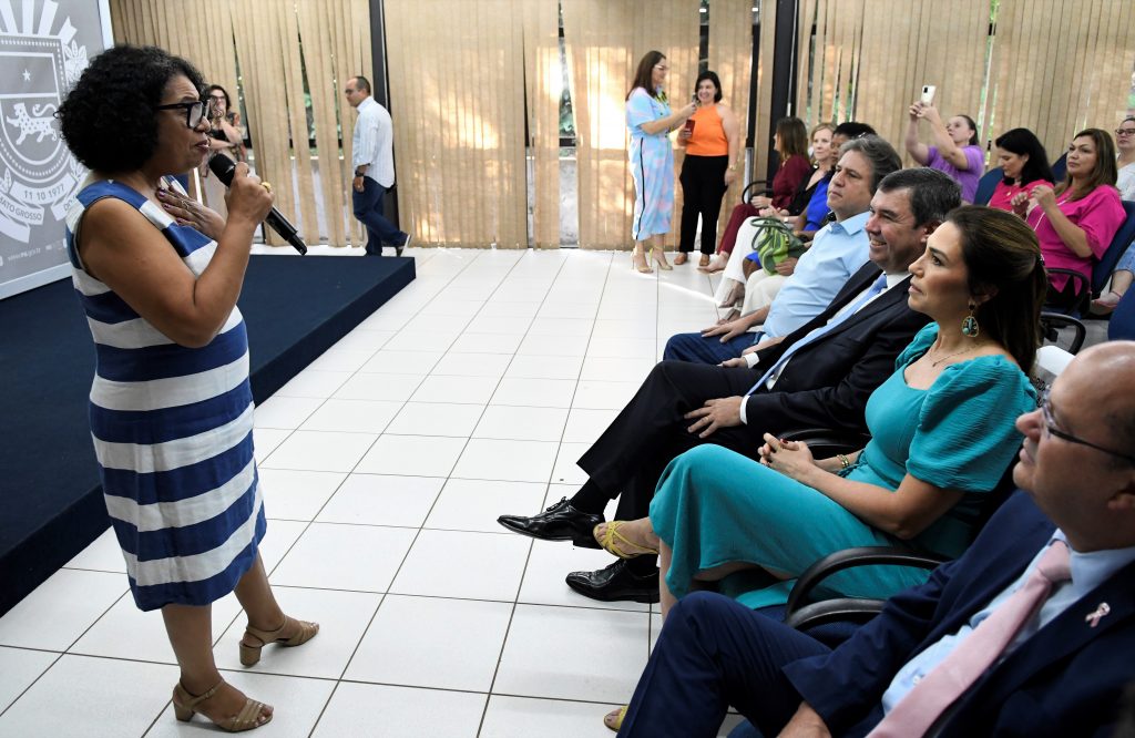Subsecretária de Políticas Públicas para Mulheres, Cristiane Sant'anna Oliveira