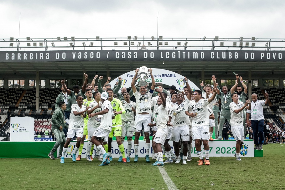 Vasco x Palmeiras - Copa do Brasil Sub-17 - final (jogo de volta)