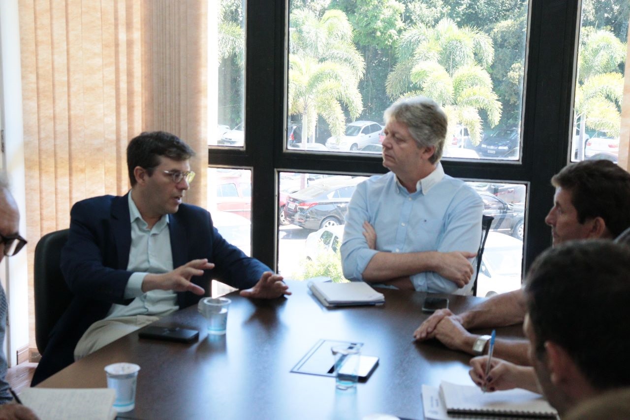 Secretário Jaime Verruck discutiu as ações sobre a implantação da Arauco em Inocência