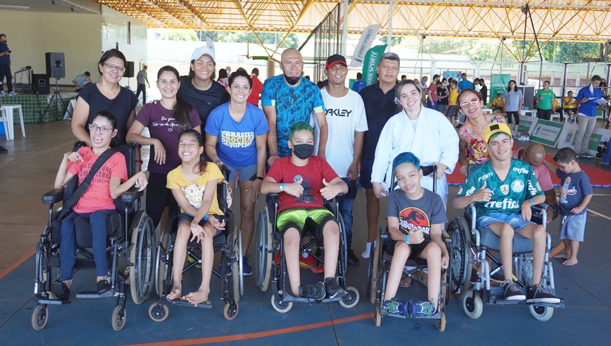 Crianças e adolescentes participam do Festival Paralímpico em Campo Grande, Corumbá e Dourados