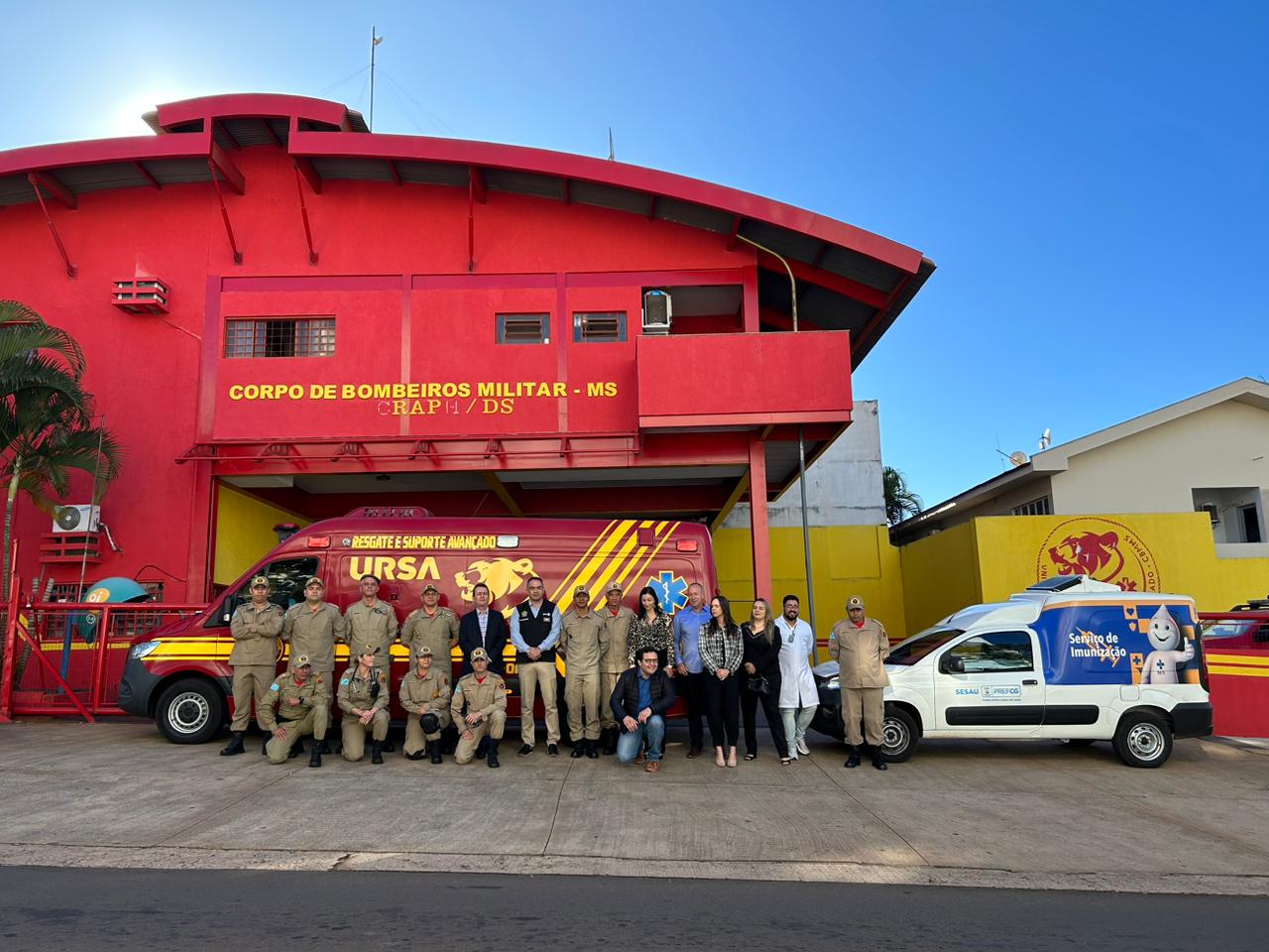Ponto de vacinação está montado no quartel do Corpo de Bombeiros, na Rua 14 de Julho