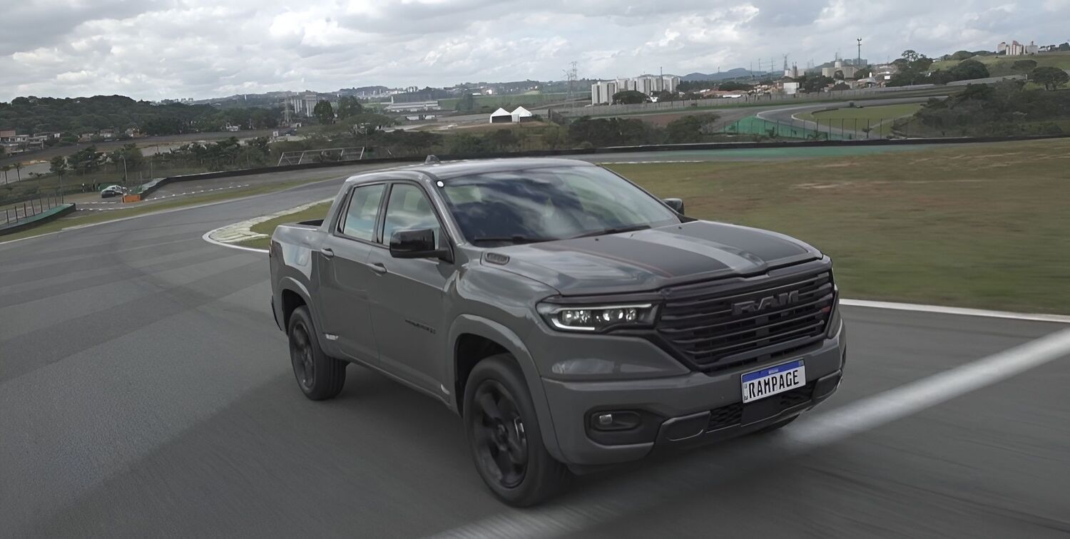  Ram Rampage é testada em condições extremas, mas a direção na cidade fica de fora.