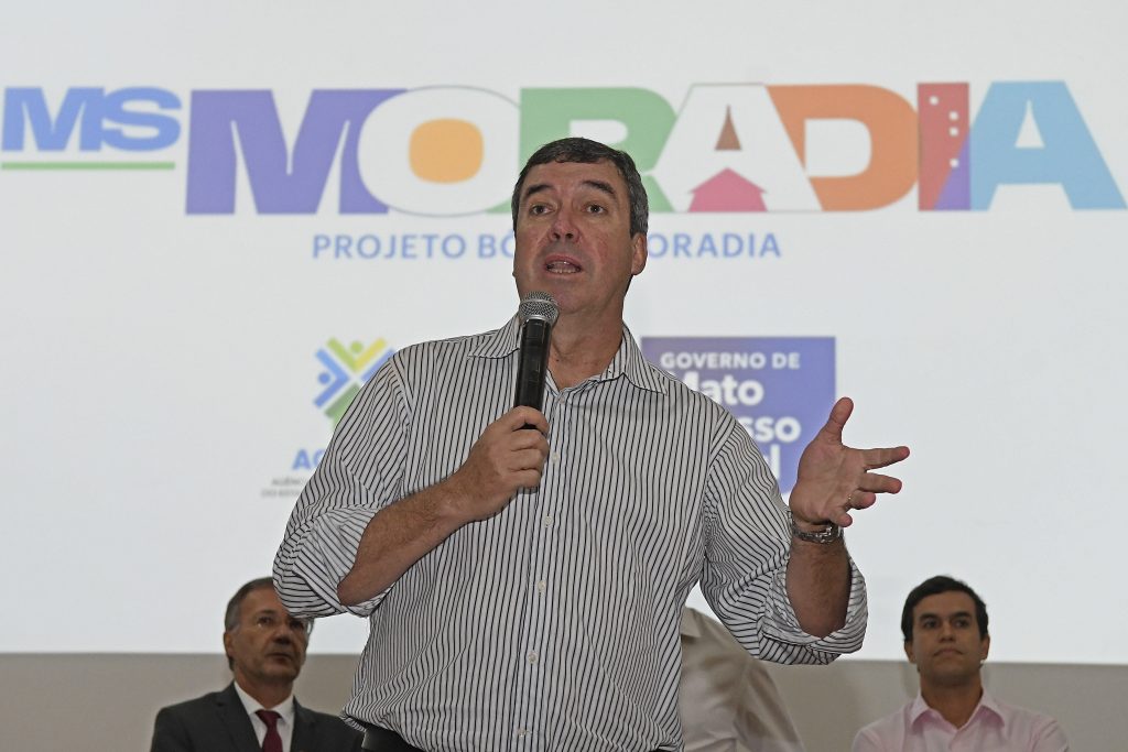 Governador lançou projeto no auditório do CREA-MS