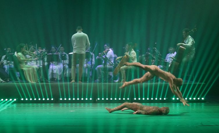 Espetáculo Guadakan que estreia no Rio de Janeiro