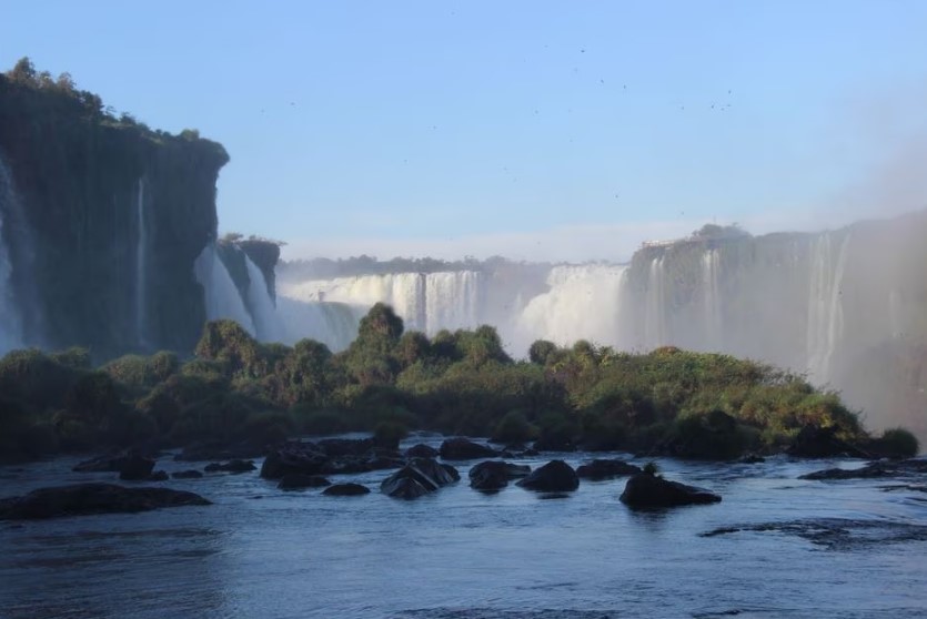 O recolhimento das moedas é feito uma vez por ano, pois depende da vazão do Rio Iguaçu 