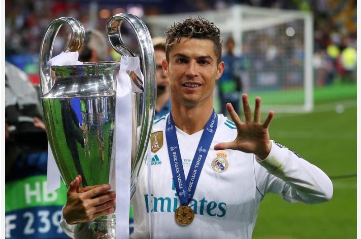 Cristiano Ronaldo fez história no Real Madrid e colecionou títulos, recordes e prêmios. 