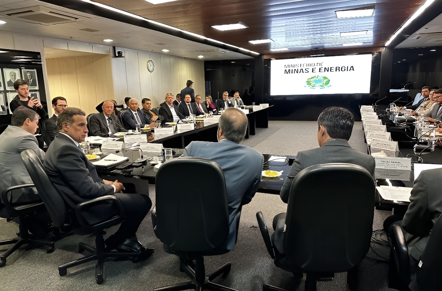 Mato Grosso do Sul ganha destaque no cenário nacional de energia com uma cadeira efetiva no Concepe, representando a Região Centro-Oeste.