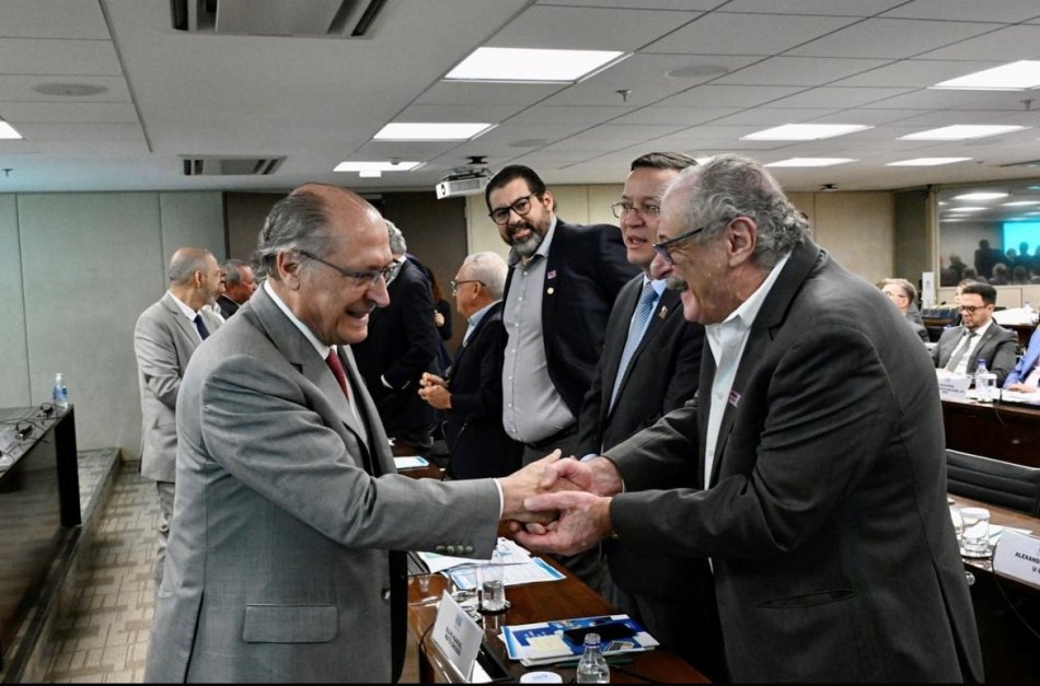 reuniao_sesi_alckmin_fiemsz1