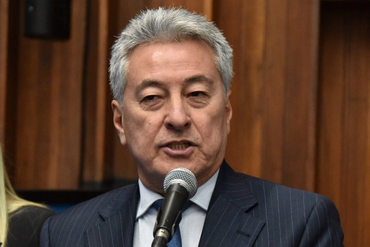 Roberto Hashioka