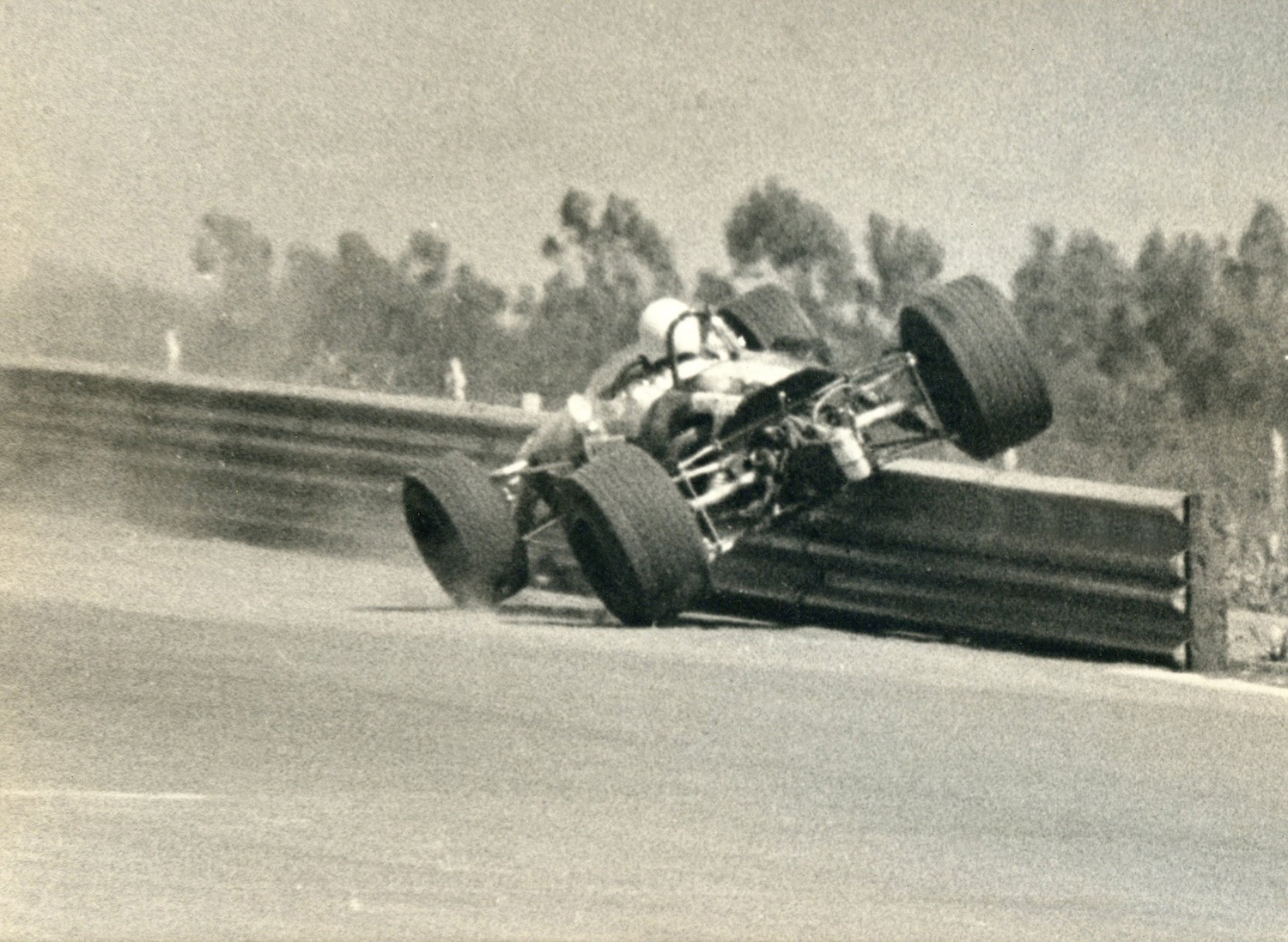 Acidente do piloto Juan Manuel Bordeu