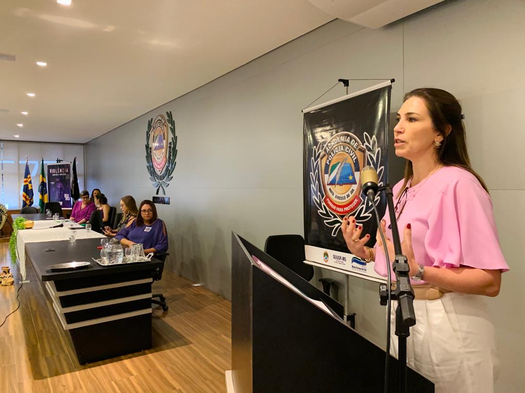 Representando o governador, a primeira-dama Mônica Riedel participou do evento