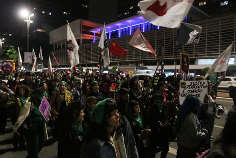 Ato pela legalização do aborto no dia latinoamericano e caribenho de luta pela descriminalização do aborto, na Avenida Paulista