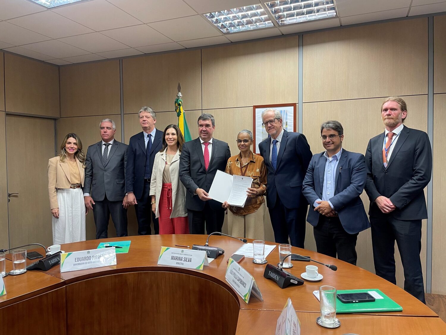 A cerimônia foi realizada nesta tarde em Brasília (DF), na sede do Ministério do Meio Ambiente e Mudança do Clima