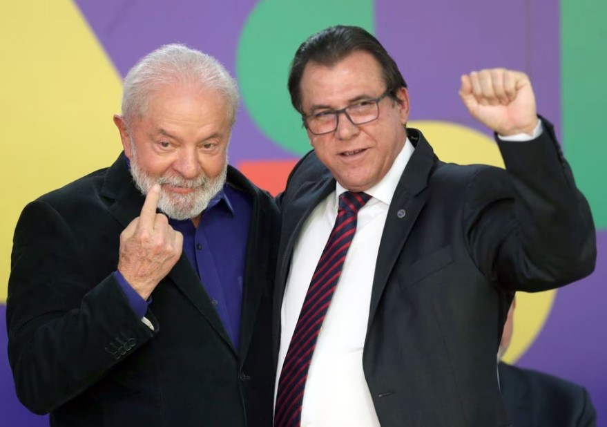 Ministro do Trabalho, Luiz Marinho, deve submeter o Projeto de Lei sobre FGTS ao presidente ao Presidente Lula na próxima semana.