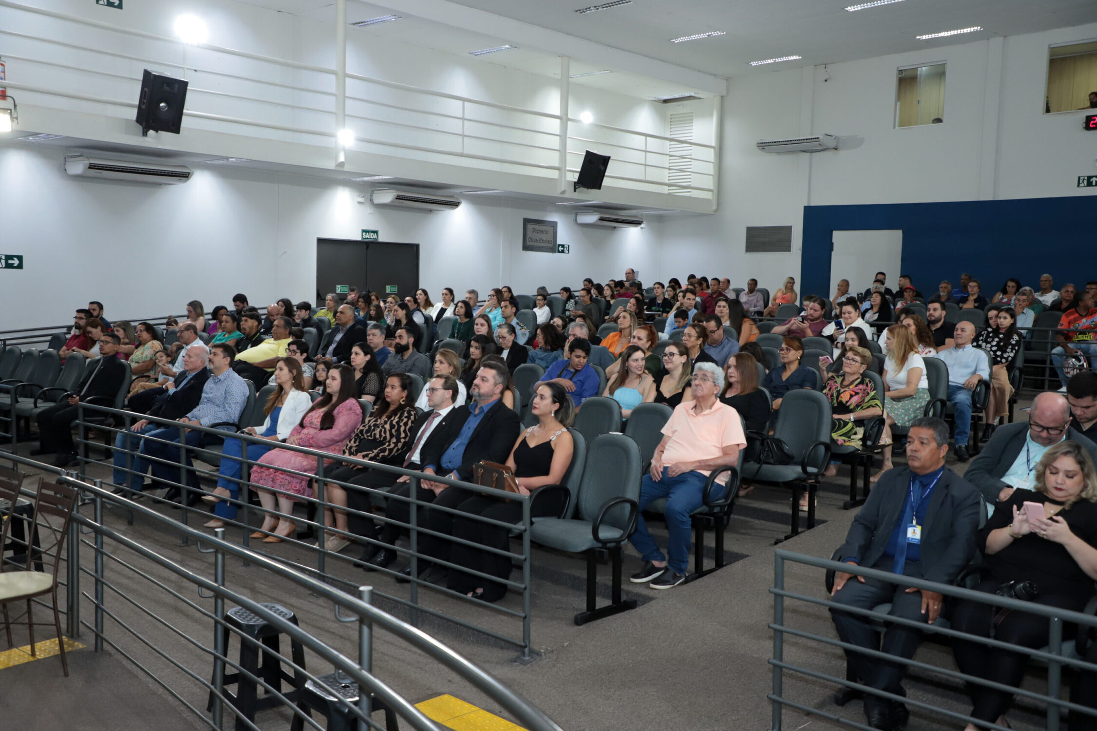 Solenidade na Câmara homenageou profissionais de gestão