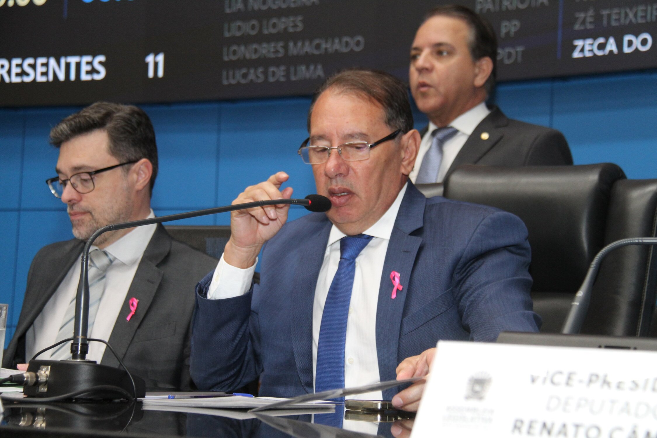 Gerson Claro informou sobre a tramitação em urgência das matérias  Foto: Wagner Guimarães
