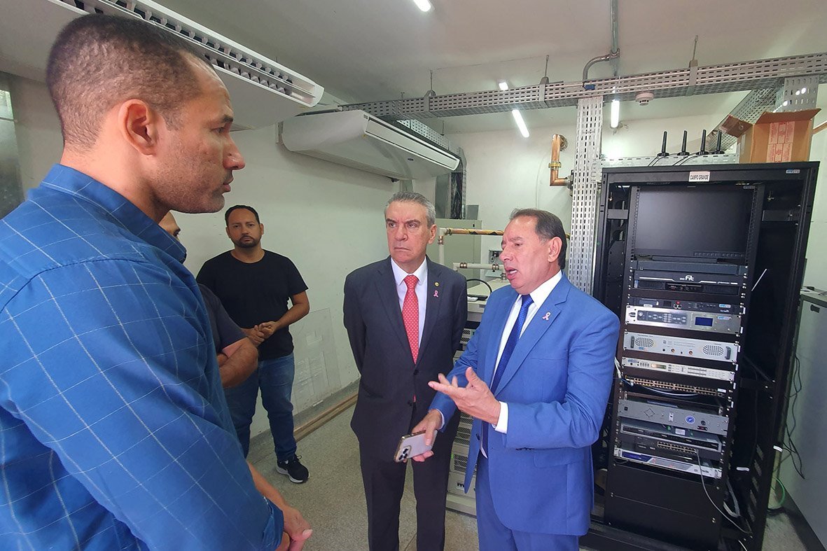 Presidente e 1º secretário ressaltaram importância do momento histórico