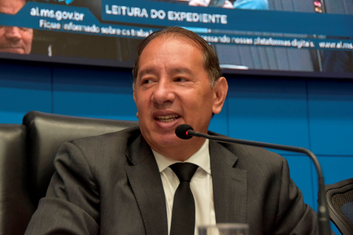 O presidente parabenizou o tema abordado na audiência de ontem