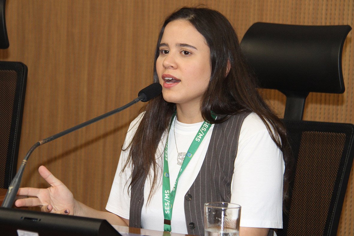 Giovana Buzinaro informou dados sobre recursos da saúde bucal em MS