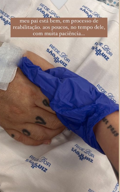Filha de Mingau atualiza estado de saúde do baixista após retirada de sedação