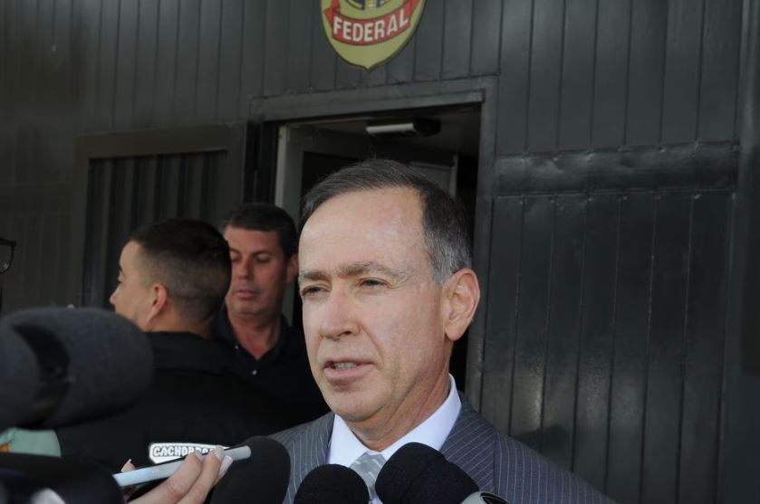 O advogado Ralph Tórtima Filho, que representa os três investigados no caso