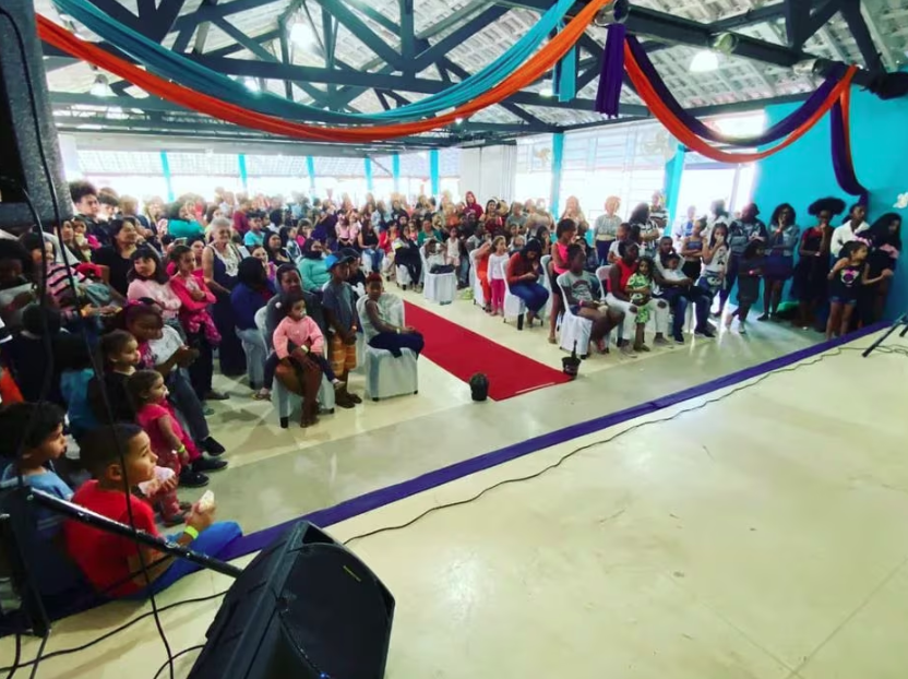 Primeira edição do evento 'Cria na Vila' reuniu 700 pessoas no Jardim Lapena, zona leste