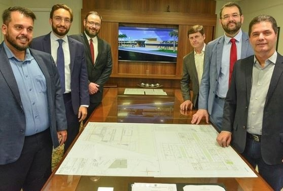 Reunião onde o projeto do novo fórum foi apresentado 