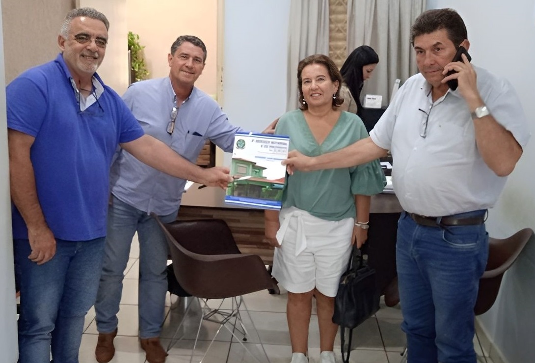 Aquisição de Terreno: Inocência expande com a compra de área anteriormente propriedade da família Garcia.