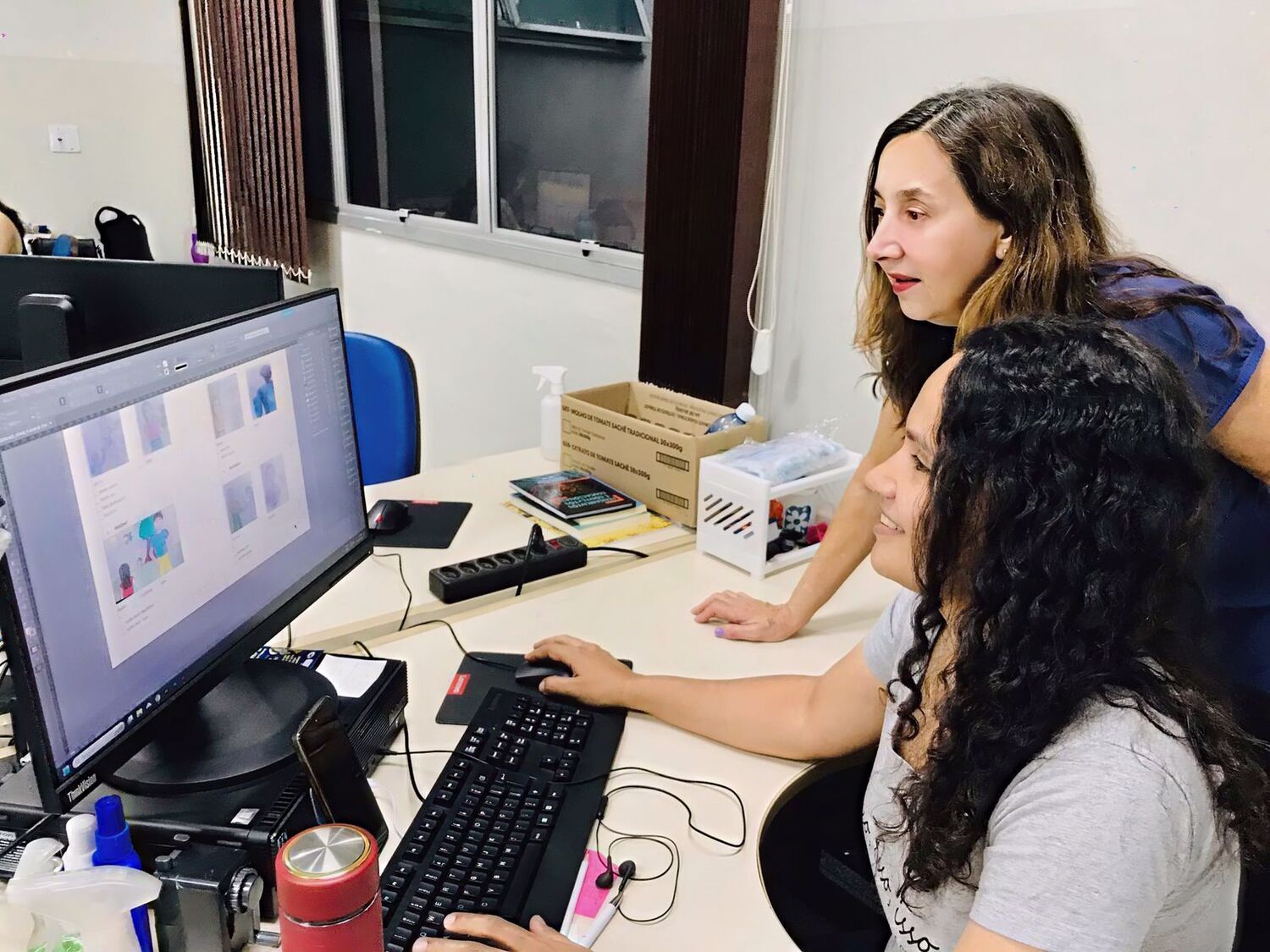 Livros digitais são acessados por pessoas de vários países