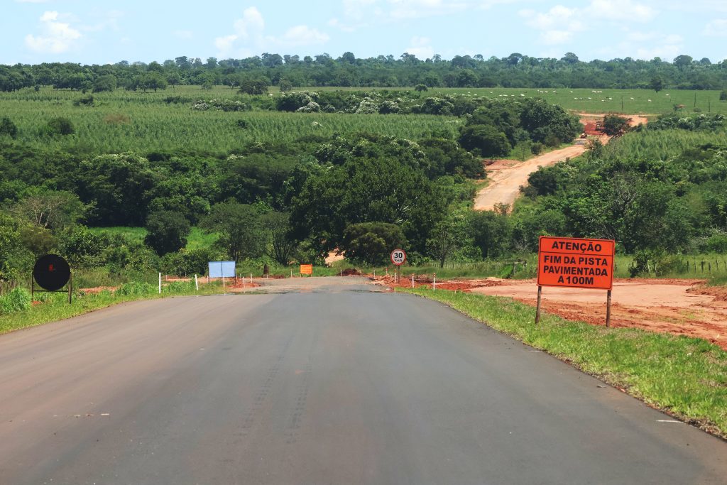 Trecho pavimentado no segundo lote da MS-338