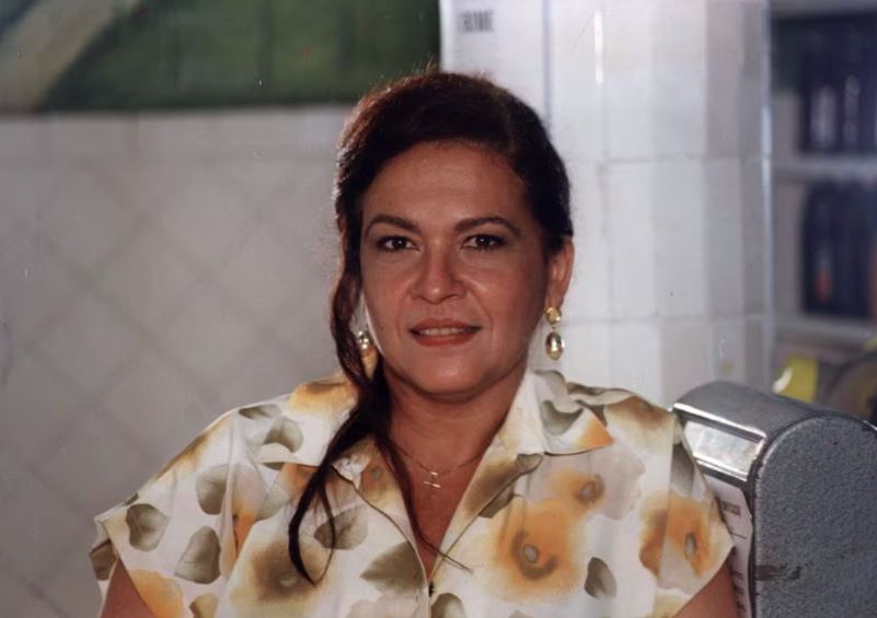 Regina Dourado morreu em 2012 após um câncer de mama, aos 59 anos