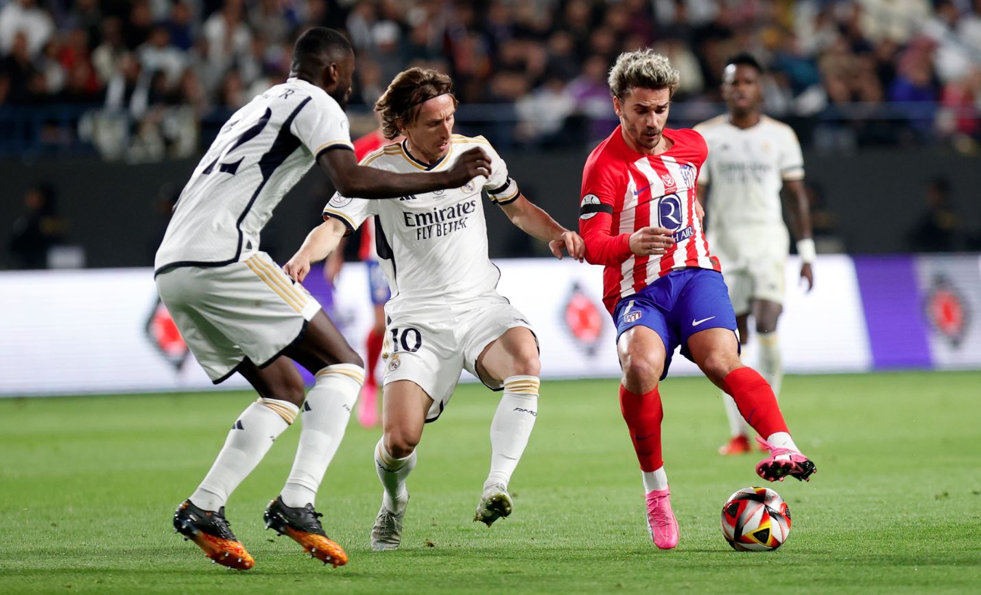 Griezmann anotou um belo gol para os colchoneros