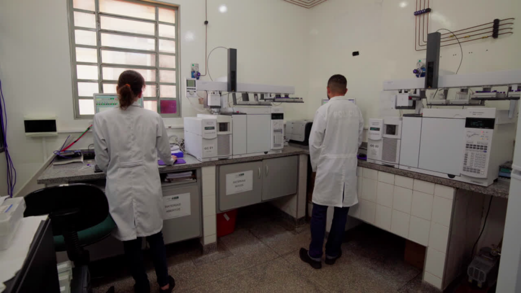 O resultado alcançado reforça o compromisso da instituição e do estado com a excelência e a precisão nas análises forenses
