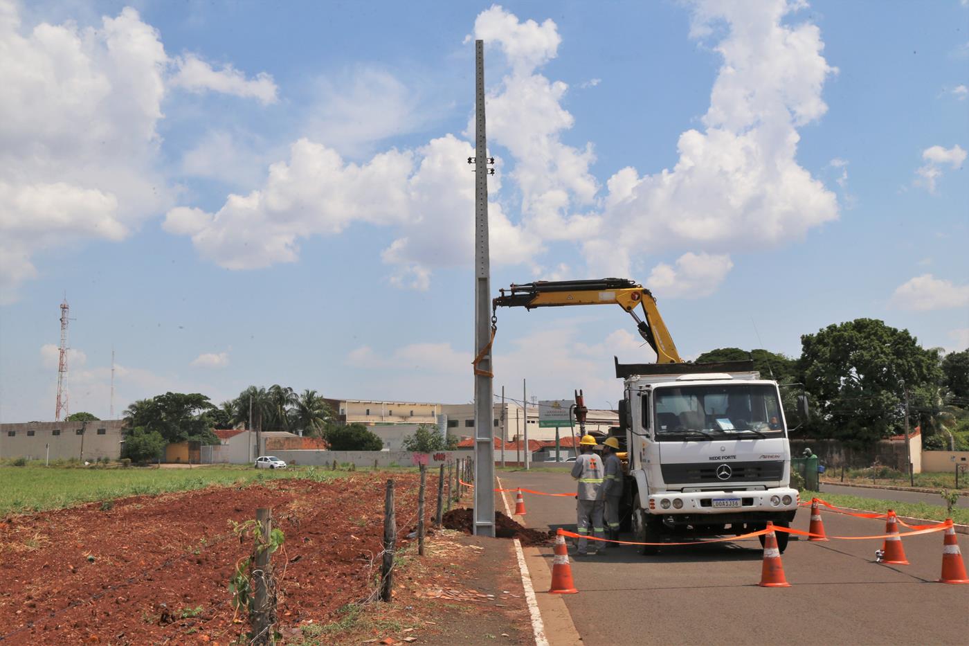 A estrutura montada receberá diversos foliões em arquibancadas, camarotes, praça de alimentação e tendas