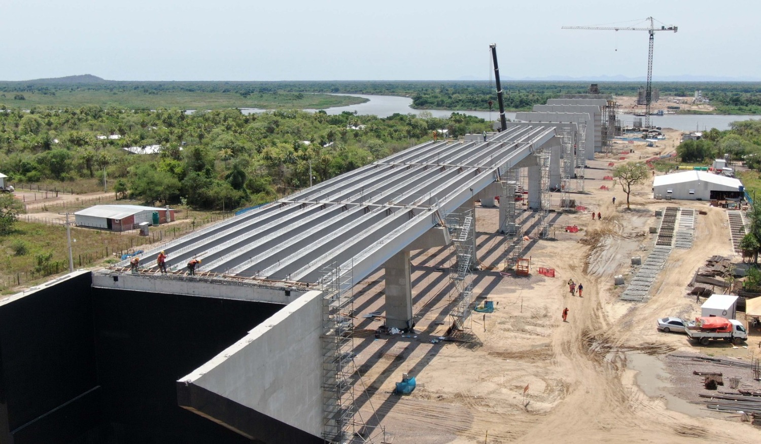A Rota Bioceânica começa em Mato Grosso do Sul, por Porto Murtinho, em direção ao Paraguai, por Carmelo Peralta,