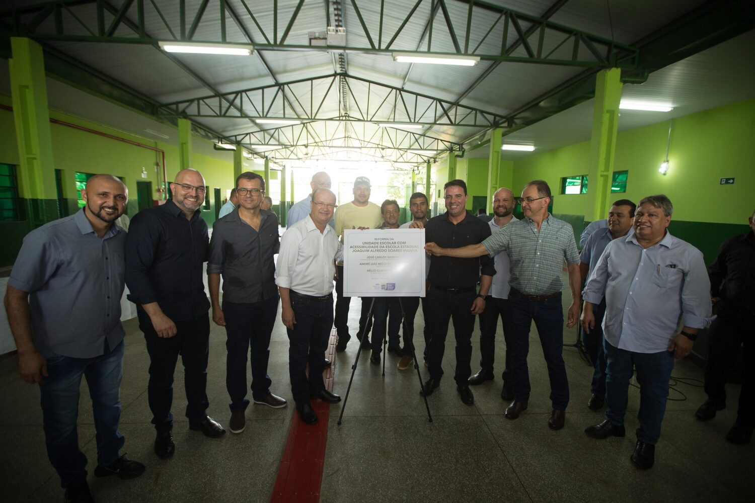 Um dos compromissos na cidade foi a entrega da reforma e ampliação da Escola Estadual Joaquim Alfredo Soares Vianna