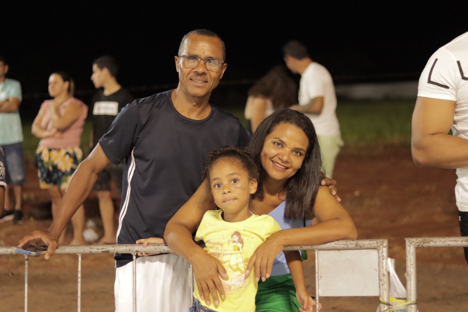 Edineide Soares curtiu o desfile ao lado da família