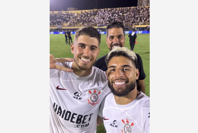Pedro Raul e Yuri Alberto, comandados de António Oliveira, anotaram os gols da vitória corintiana