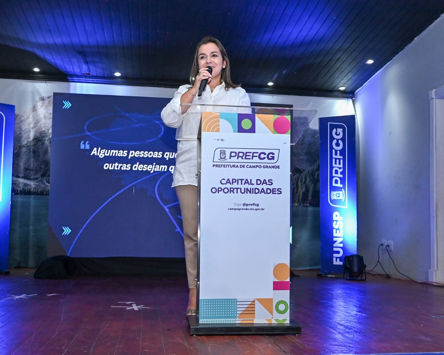 Prefeita Adriane Lopes