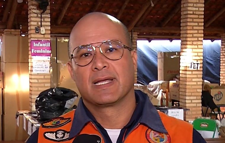Continuidade da Ação Hugo Djan, coordenador da Defesa Civil, reforçou a importância de continuar a ação solidária.