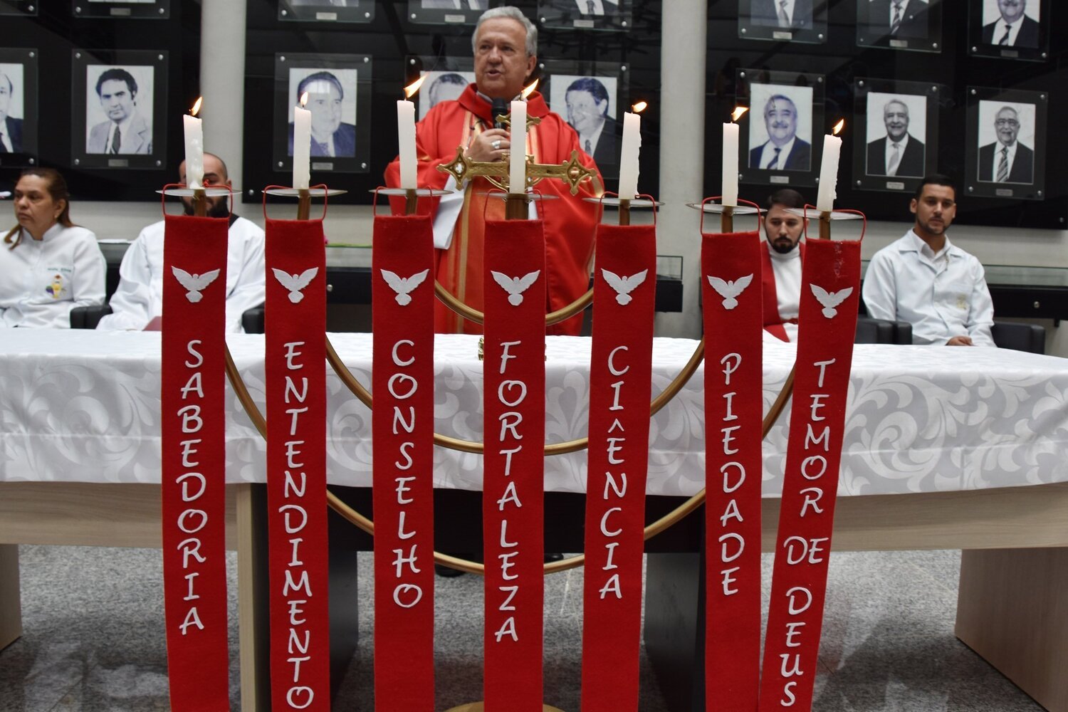 Missa propõe reflexão a respeito dos sete dons do Espírto Santo