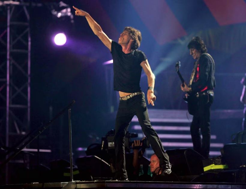 Os Rolling Stones atraíram 1,5 milhão de pessoas para a Praia de Copacabana em 2006
