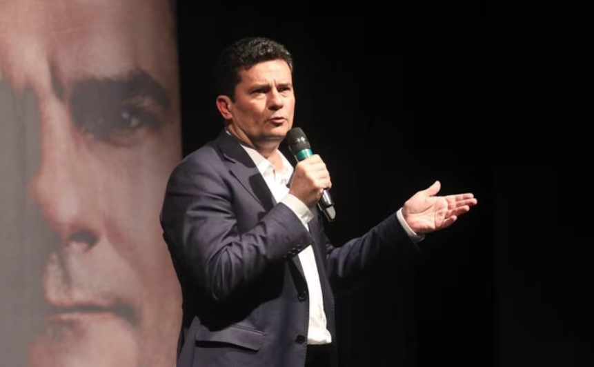 Sérgio Moro é acusado de abuso de poder econômico nas eleições de 2022 