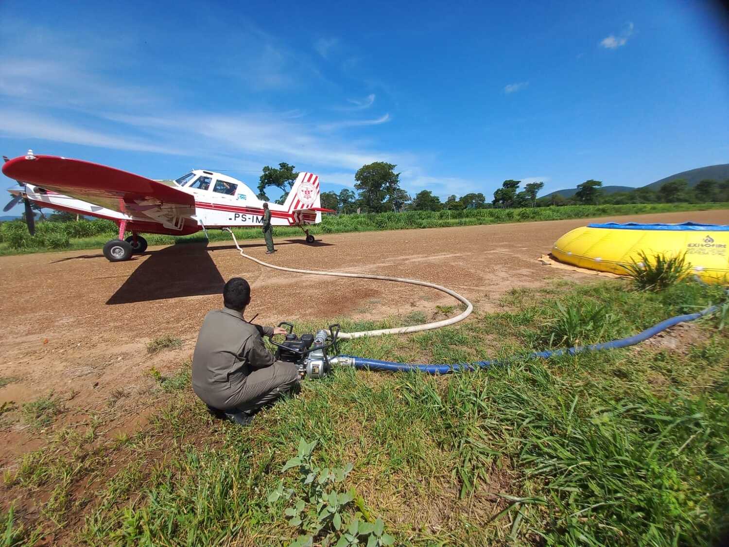 A aeronave Air Tractor do Governo atua no combate direto