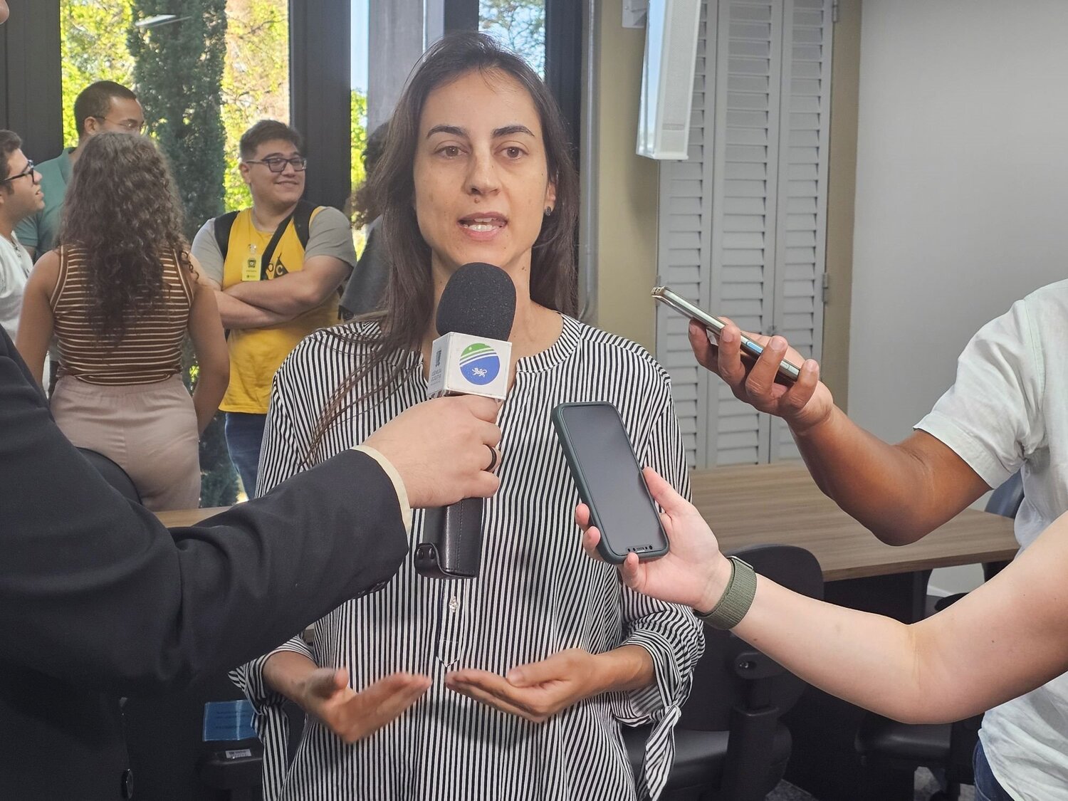 Prof.ª Dra. Letícia Garcia destacou o papel da contribuição da ciência