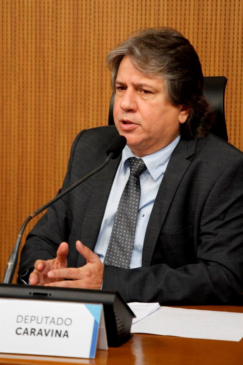 Caravina relatou projeto que será arquivado