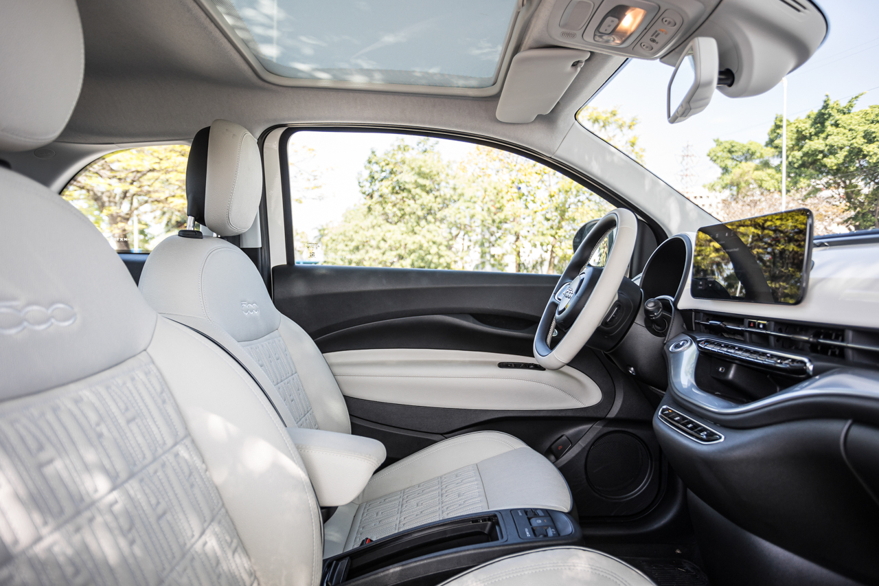 O Fiat 500e combina estilo distinto e características amigáveis ao ambiente urbano