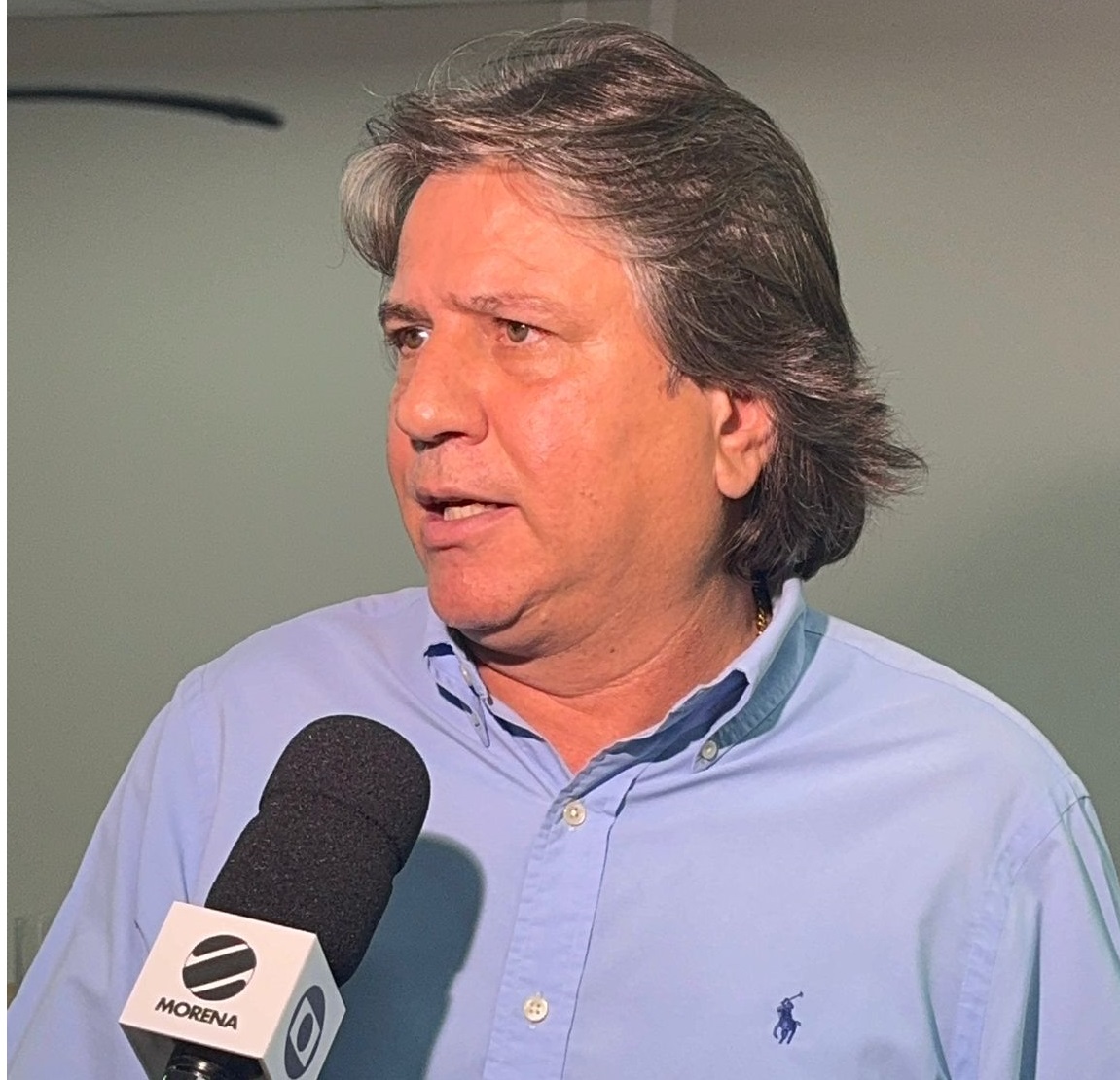 O deputado Pedro Caravina afirmou que irá revisar a proposta, considerando as preocupações levantadas durante a reunião.