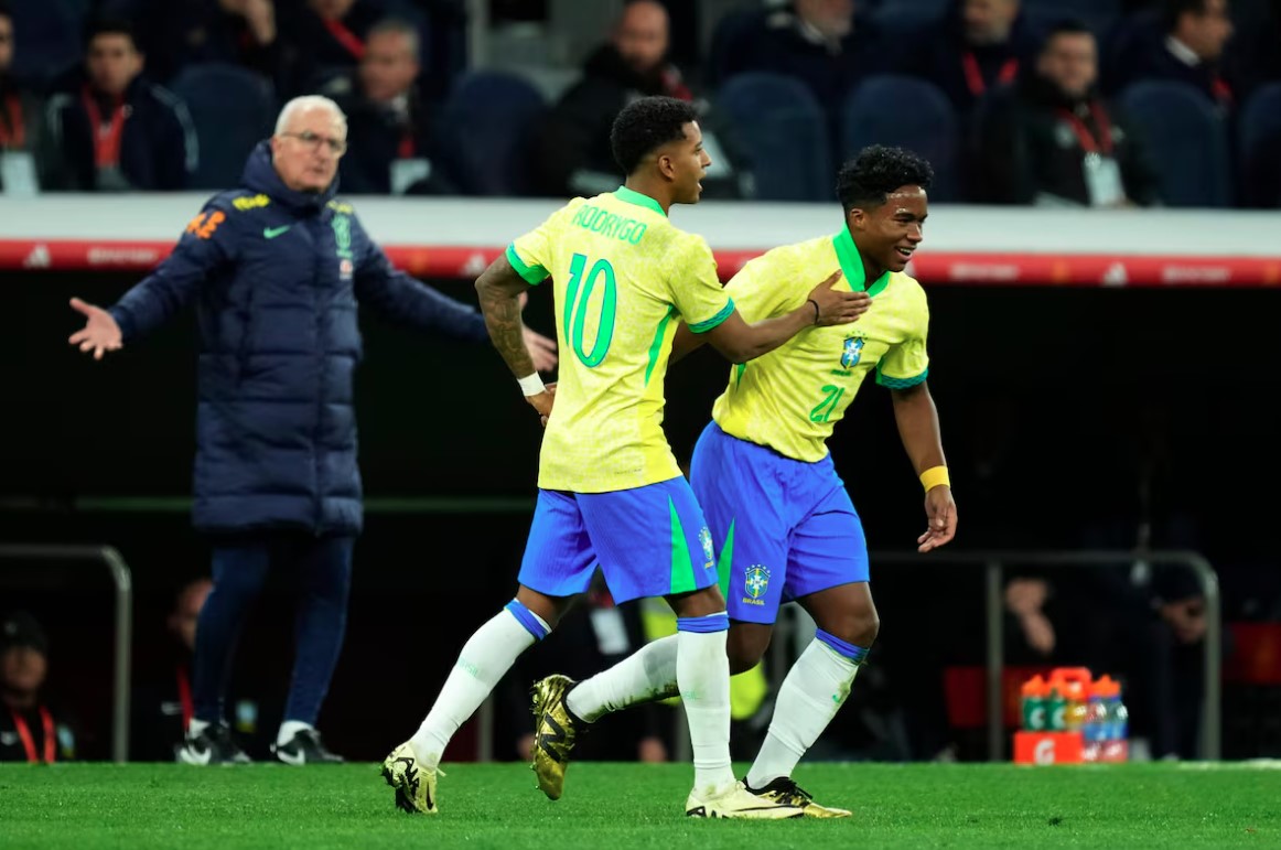 Endrick entra no lugar de Rodrygo em jogo da seleção brasileira com Dorival Jr. 